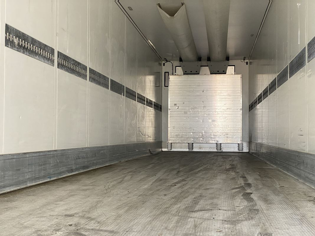 Полуприцеп-рефрижератор SCHMITZ CARGOBULL SCB*S3B CHŁODNIA: фото 10