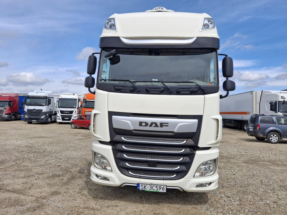 DAF XF 450 FT CIĄGNIK SIODŁOWY - Тягач: фото 2 DAF XF 450 FT CIĄGNIK SIODŁOWY - Тягач: фото 2
