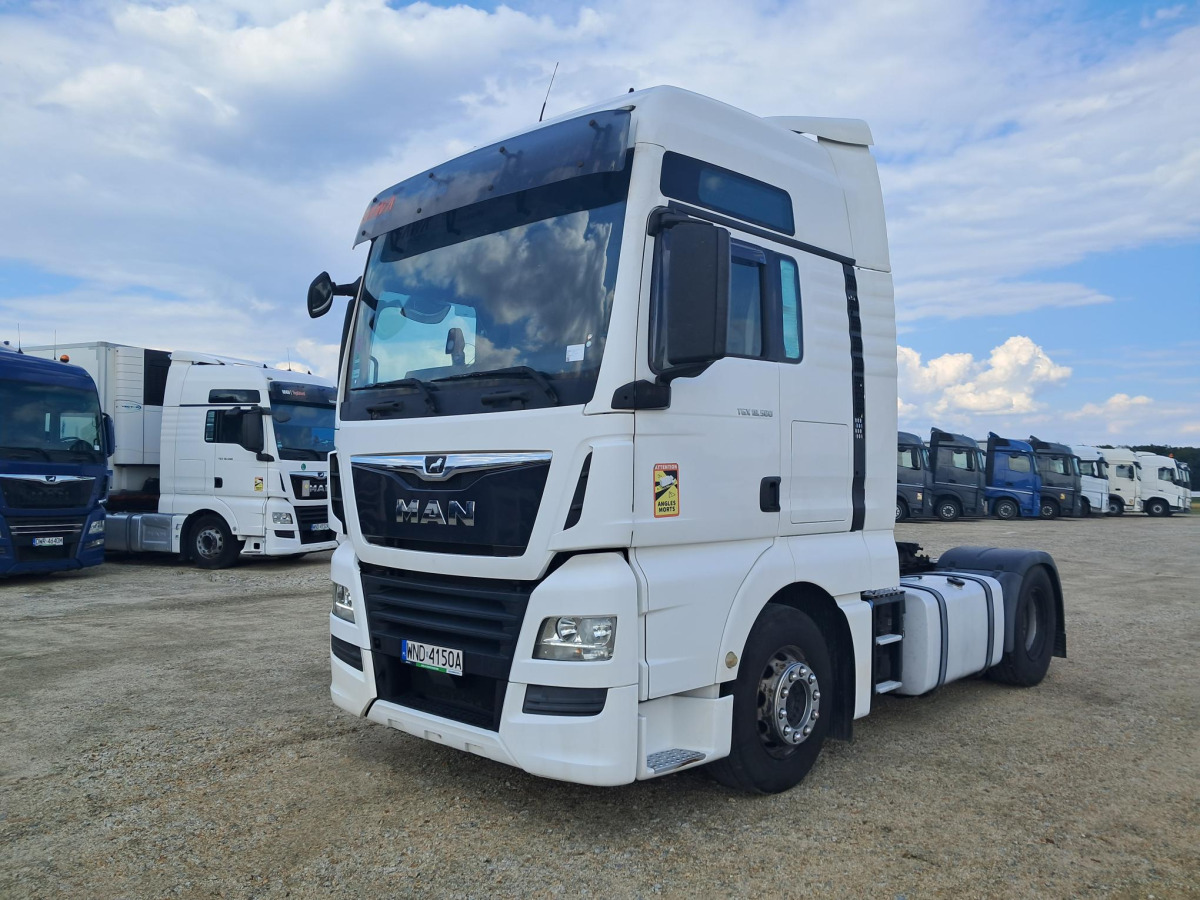 MAN TGX 18.500 4X2 BLS CIĄGNIK SIODŁOWY - Тягач: фото 2 MAN TGX 18.500 4X2 BLS CIĄGNIK SIODŁOWY - Тягач: фото 2
