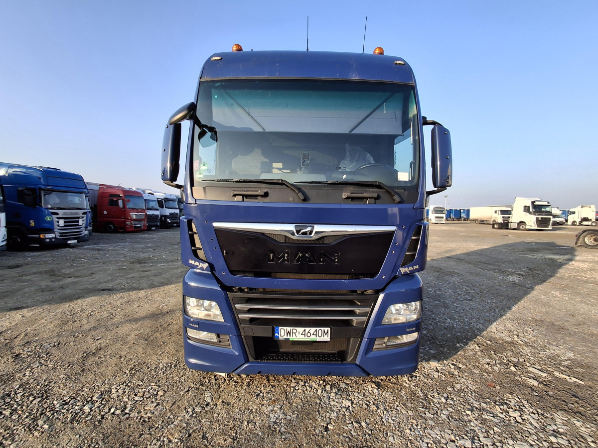 MAN TGX 18.500 CIĄGNIK SIODŁOWY - Тягач: фото 3 MAN TGX 18.500 CIĄGNIK SIODŁOWY - Тягач: фото 3