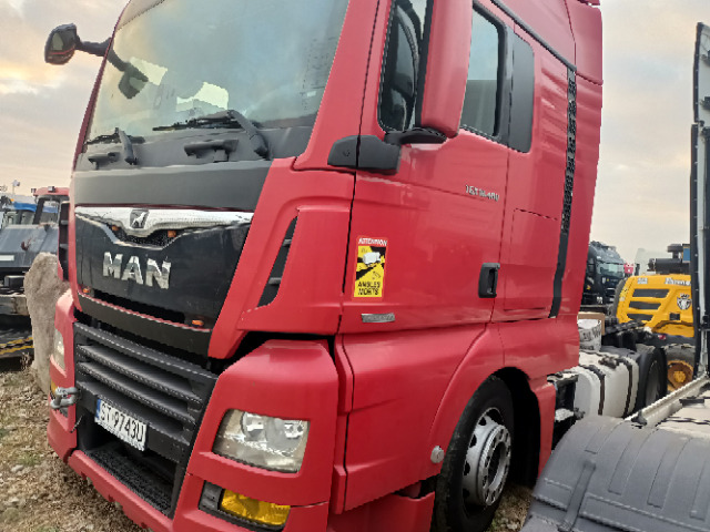 MAN TGX CIĄGNIK SIODŁOWY - Тягач: фото 2 MAN TGX CIĄGNIK SIODŁOWY - Тягач: фото 2