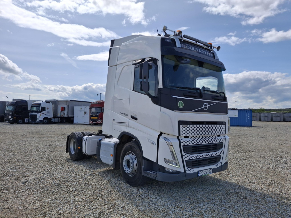 VOLVO FH CIĄGNIK SIODŁOWY - Тягач: фото 1 VOLVO FH CIĄGNIK SIODŁOWY - Тягач: фото 1