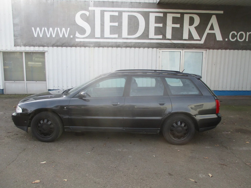 Audi A4 Avant 1.9 tdi , S-Line , Manual , Airco , EXPORT - Легковой автомобиль: фото 2 Audi A4 Avant 1.9 tdi , S-Line , Manual , Airco , EXPORT - Легковой автомобиль: фото 2