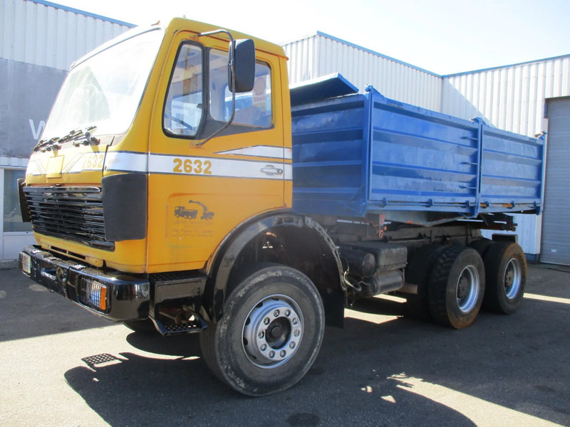 Mercedes-Benz 2632 , V10, 6x4, ZF Manual , 3 way tipper , Spring Suspension - Самосвал: фото 1 Mercedes-Benz 2632 , V10, 6x4, ZF Manual , 3 way tipper , Spring Suspension - Самосвал: фото 1