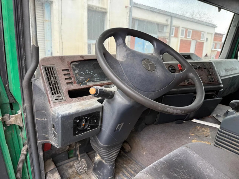 Грузовик бортовой/ Платформа Mercedes-Benz Actros 2648 , V8 , 6x4 , 3 Pedals EPS , Euro 2: фото 10