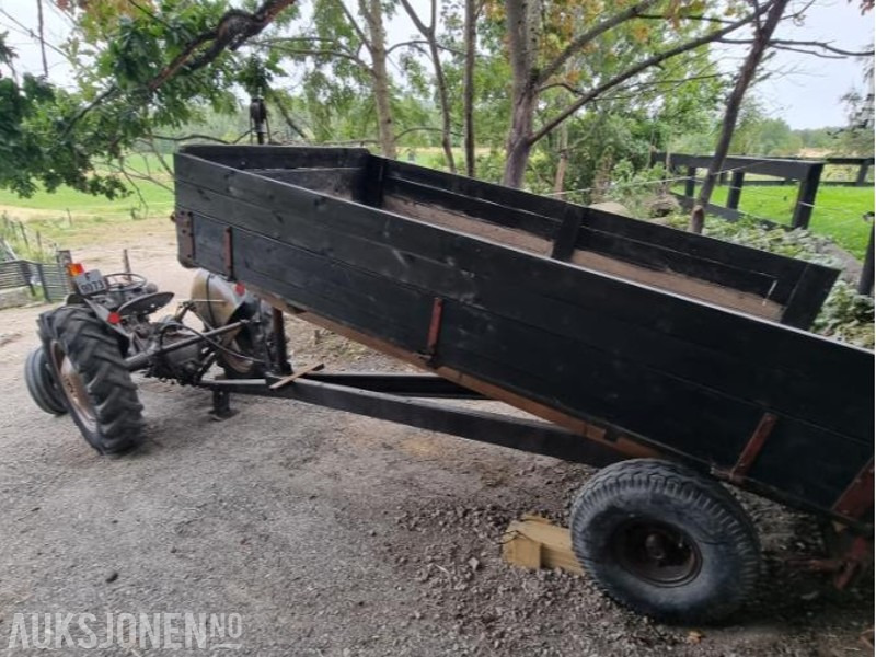1954 Massey ferguson TEA bensin med tipphenger - Трактор, Самосвальный прицеп: фото 4 1954 Massey ferguson TEA bensin med tipphenger - Трактор, Самосвальный прицеп: фото 4