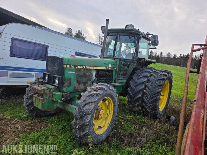 1982 John Deere 3140 traktor tvillinghjul - Трактор: фото 1 1982 John Deere 3140 traktor tvillinghjul - Трактор: фото 1
