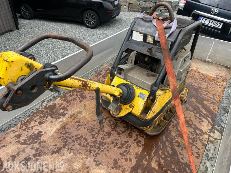 1998 Wacker Neuson DPU 6055 - Каток: фото 1 1998 Wacker Neuson DPU 6055 - Каток: фото 1