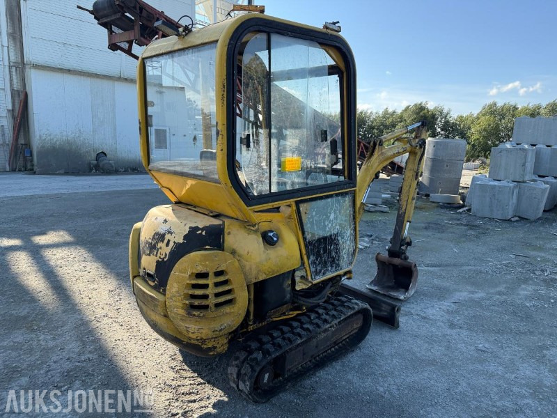 1999 Komatsu PC 15R-8 Minigraver med Adi-Tek henger - Мини-экскаватор: фото 3 1999 Komatsu PC 15R-8 Minigraver med Adi-Tek henger - Мини-экскаватор: фото 3