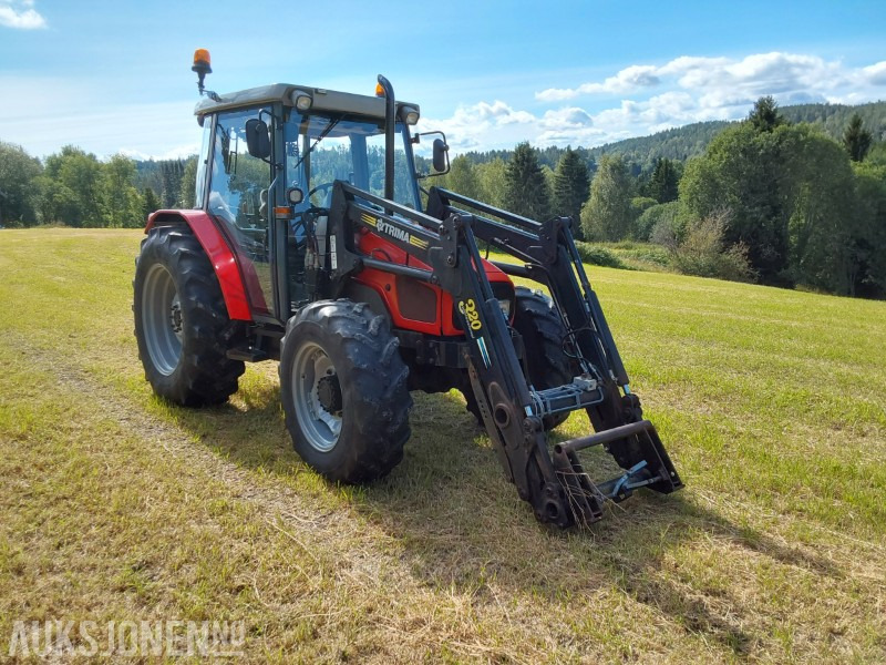 2001 Massey Ferguson 4235 - MVA FRI TRAKTOR - Трактор: фото 2 2001 Massey Ferguson 4235 - MVA FRI TRAKTOR - Трактор: фото 2