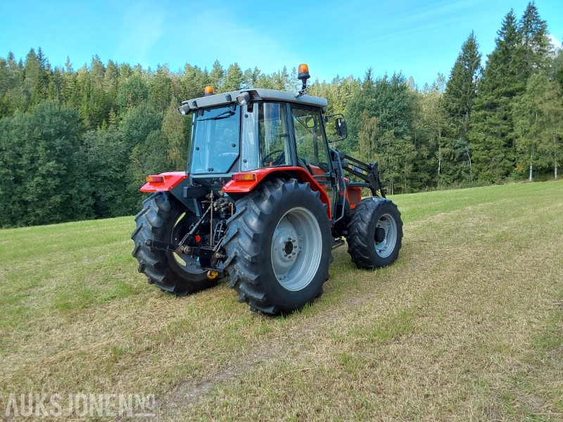 2001 Massey Ferguson 4235 - MVA FRI TRAKTOR - Трактор: фото 3 2001 Massey Ferguson 4235 - MVA FRI TRAKTOR - Трактор: фото 3