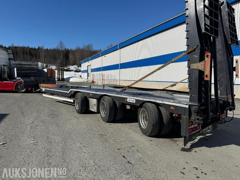 2001 VANG 3 AKSLET MASKINTRALLE MED TRITEC SVINGSYSTEM - Низкорамный полуприцеп: фото 3 2001 VANG 3 AKSLET MASKINTRALLE MED TRITEC SVINGSYSTEM - Низкорамный полуприцеп: фото 3