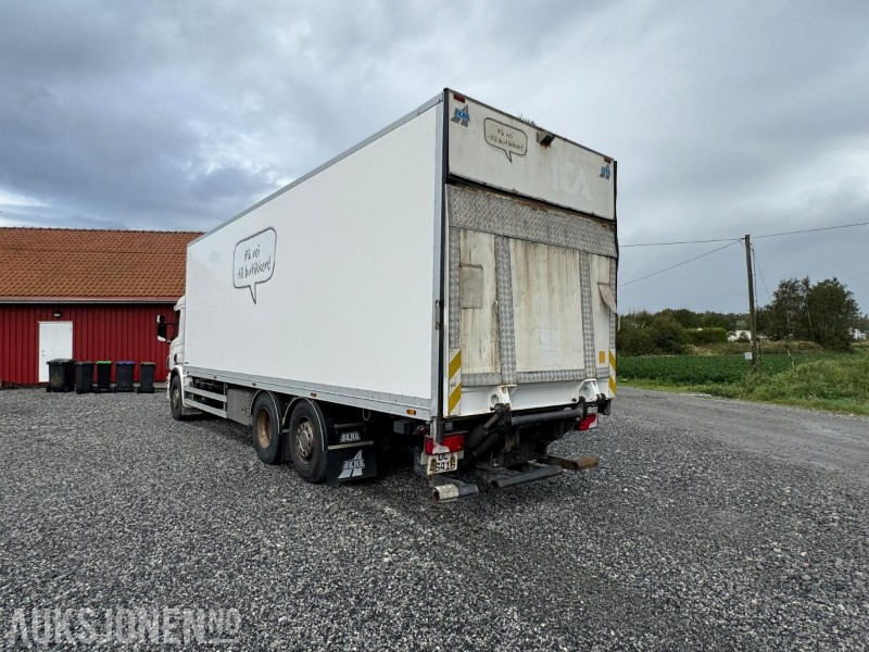 2006 Scania P380 skapbil - Грузовик с закрытым кузовом: фото 5 2006 Scania P380 skapbil - Грузовик с закрытым кузовом: фото 5