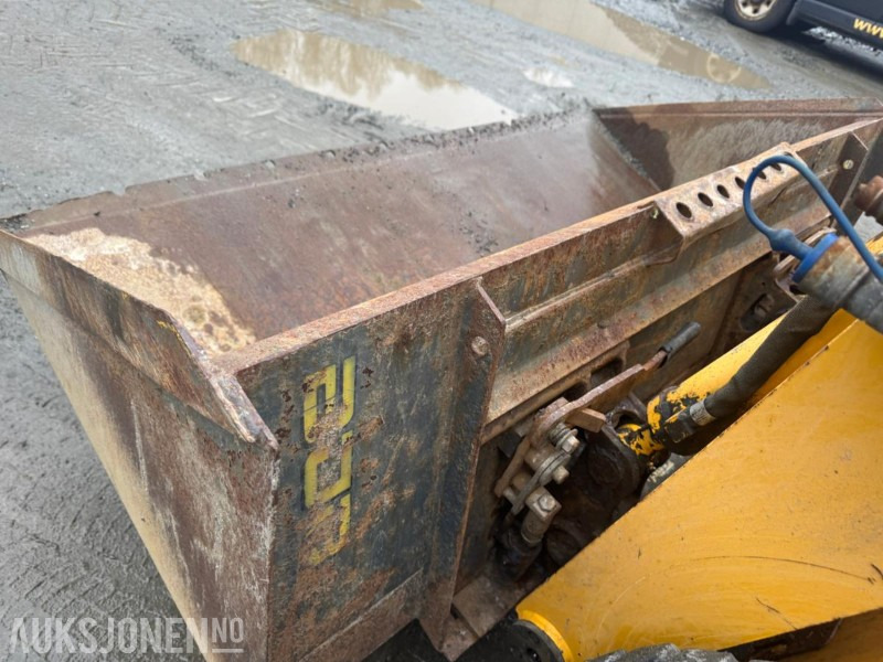 Мини-погрузчик с бортовым поворотом 2007 Gehl 4640 Kompaktlaster - Skuffe - Gafler - Kost - Timer: 1089: фото 12 Мини-погрузчик с бортовым поворотом 2007 Gehl 4640 Kompaktlaster - Skuffe - Gafler - Kost - Timer: 1089: фото 12