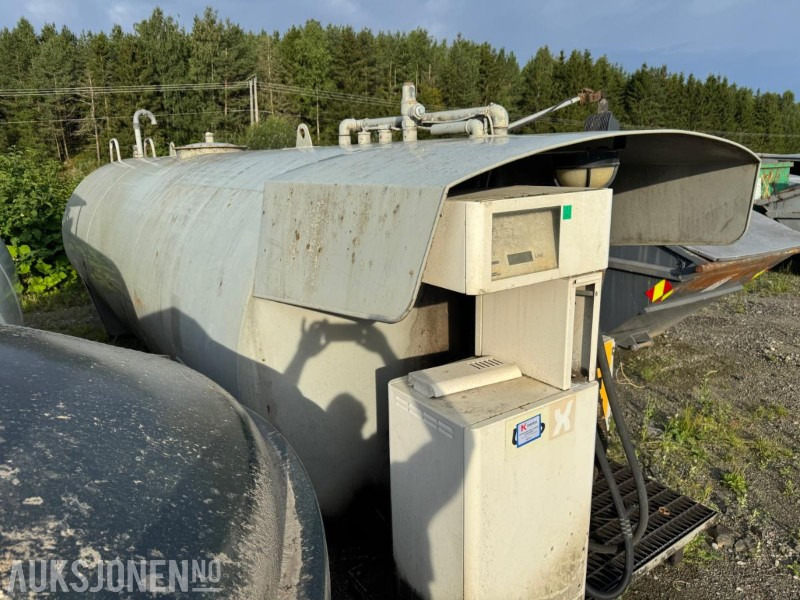 2007 Tankanlegg med pumpe og opplegg for kortleser 19900 liter - Строительное оборудование: фото 5 2007 Tankanlegg med pumpe og opplegg for kortleser 19900 liter - Строительное оборудование: фото 5