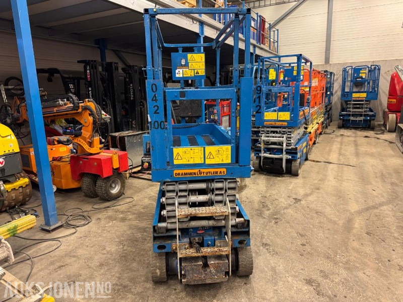 2010 Genie GS1932 sakselift / 8 meter - Подъёмник: фото 3 2010 Genie GS1932 sakselift / 8 meter - Подъёмник: фото 3