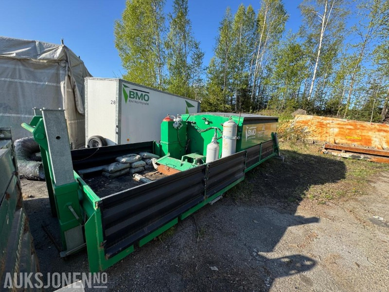 2013 ATC Asfalt Termo container med emulsjonstank / Asfalt lappemaskin - Строительное оборудование: фото 1 2013 ATC Asfalt Termo container med emulsjonstank / Asfalt lappemaskin - Строительное оборудование: фото 1