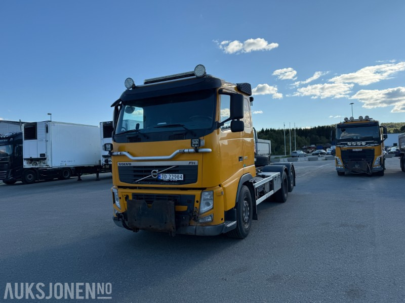 2013 Volvo FH460 6X2 Chassis - Brøyterigget - VBG - 373296KM - Грузовик-шасси: фото 1 2013 Volvo FH460 6X2 Chassis - Brøyterigget - VBG - 373296KM - Грузовик-шасси: фото 1