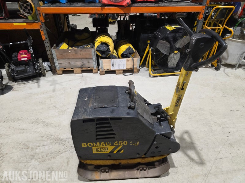 2014 Bomag 450 vibroplate - Каток: фото 4 2014 Bomag 450 vibroplate - Каток: фото 4