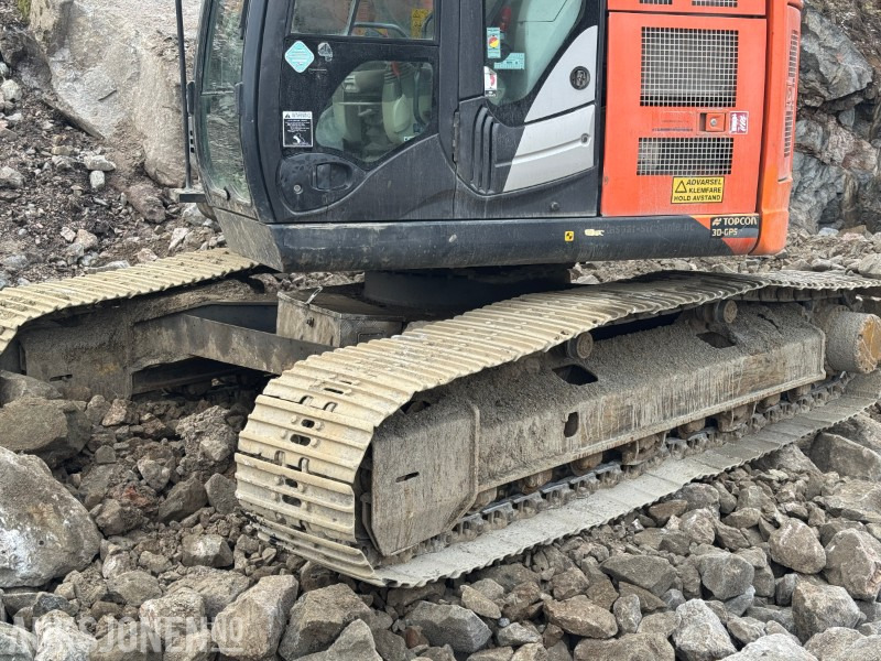 2014 Hitachi ZX225USLC-5B Beltegraver med tiltrotator og pusseskuffe - Экскаватор: фото 4 2014 Hitachi ZX225USLC-5B Beltegraver med tiltrotator og pusseskuffe - Экскаватор: фото 4