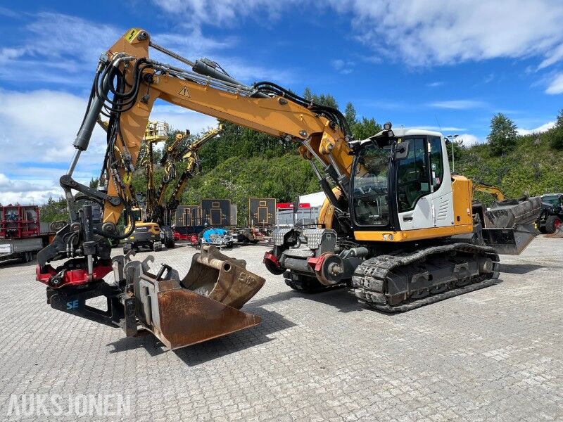 2015 Liebherr R 914 Compact Litronic - Jernbaneutrustet - Экскаватор: фото 1 2015 Liebherr R 914 Compact Litronic - Jernbaneutrustet - Экскаватор: фото 1