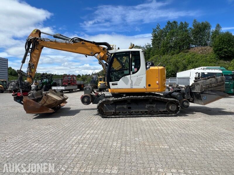 2015 Liebherr R 914 Compact Litronic - Jernbaneutrustet - Экскаватор: фото 2 2015 Liebherr R 914 Compact Litronic - Jernbaneutrustet - Экскаватор: фото 2