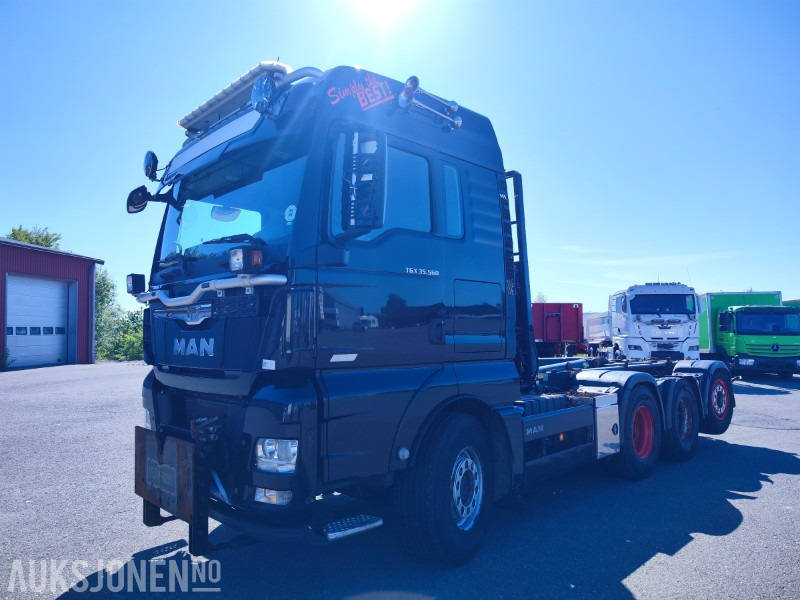 2015 MAN TGX 35.560 Tridem Krokbil m/Brøyteopplegg - Крюковой мультилифт: фото 4 2015 MAN TGX 35.560 Tridem Krokbil m/Brøyteopplegg - Крюковой мультилифт: фото 4