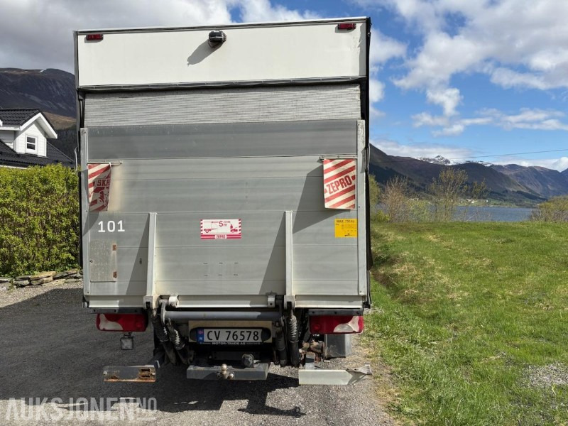 2015 Mercedes-Benz Sprinter ADR-godkjent Løftelem Hengerfeste - Грузовик с закрытым кузовом: фото 3 2015 Mercedes-Benz Sprinter ADR-godkjent Løftelem Hengerfeste - Грузовик с закрытым кузовом: фото 3