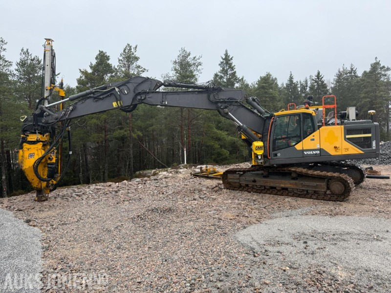 2016 VOLVO EC300EL BELTEGRAVER M/BORTÅRN - SERVICEHISTORIKK - ENGCON TILTROTATOR - MASKINSTYRING - SENTRALSMØRING. - Экскаватор: фото 4 2016 VOLVO EC300EL BELTEGRAVER M/BORTÅRN - SERVICEHISTORIKK - ENGCON TILTROTATOR - MASKINSTYRING - SENTRALSMØRING. - Экскаватор: фото 4