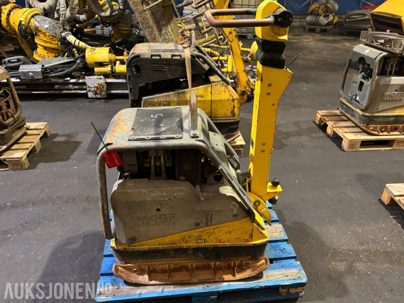2016 Wacker Neuson DPU6555 Heh vibroplate - Каток: фото 2 2016 Wacker Neuson DPU6555 Heh vibroplate - Каток: фото 2