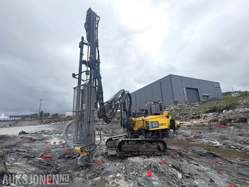 2017 Atlas Copco Flexiroc T30R-03 - 4 574 motortimer - 1 416 hammertimer - Буровая машина: фото 1 2017 Atlas Copco Flexiroc T30R-03 - 4 574 motortimer - 1 416 hammertimer - Буровая машина: фото 1