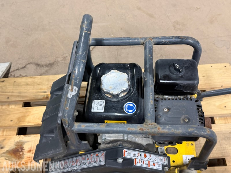 Каток 2018 Bomag BP 12/40 vibroplate: фото 9