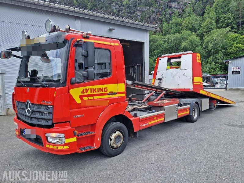 2018 Mercedes-Benz ATEGO med TEVOR PÅBYGG, Kjørebruer, Briller, Fjernkontroll, - Пожарная машина: фото 1 2018 Mercedes-Benz ATEGO med TEVOR PÅBYGG, Kjørebruer, Briller, Fjernkontroll, - Пожарная машина: фото 1