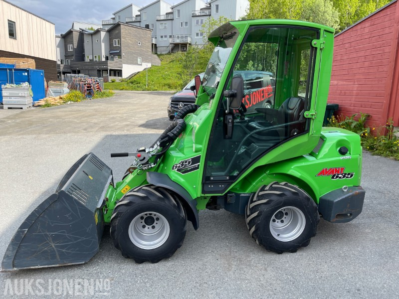 2019 Avant 635 Med Tett hytte, Teleskopfunksjon, Skuffe, og Tokvam Snøfres - Мини-погрузчик с бортовым поворотом: фото 2 2019 Avant 635 Med Tett hytte, Teleskopfunksjon, Skuffe, og Tokvam Snøfres - Мини-погрузчик с бортовым поворотом: фото 2