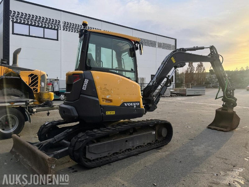 2019 VOLVO ECR50D MINIGRAVER 5 TONN STEELWRIST TILTROTATOR S40 1945 TIMER - Мини-экскаватор: фото 5 2019 VOLVO ECR50D MINIGRAVER 5 TONN STEELWRIST TILTROTATOR S40 1945 TIMER - Мини-экскаватор: фото 5