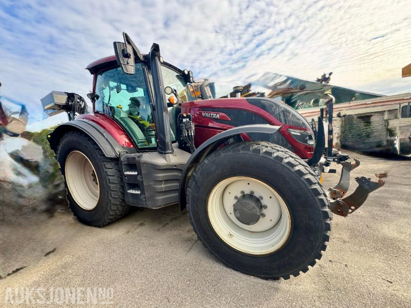 2019 Valtra T234 - Traktor - Frontlaster - Skuffe - Eu-godkjent til 12/25 - Timer: 3543 - Трактор: фото 3 2019 Valtra T234 - Traktor - Frontlaster - Skuffe - Eu-godkjent til 12/25 - Timer: 3543 - Трактор: фото 3