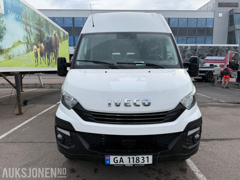 2020 Iveco Daily gass minibuss, luftfjæring, automat, 17 seter, lav km, ekstra seter, tilhengerfeste - Микроавтобус, Пассажирский фургон: фото 2 2020 Iveco Daily gass minibuss, luftfjæring, automat, 17 seter, lav km, ekstra seter, tilhengerfeste - Микроавтобус, Пассажирский фургон: фото 2