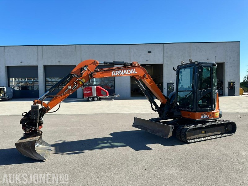 2021 Hitachi ZX55U-6 CLR gravemaskin / rotortilt / Pigghammer / 3 skuffer / 2298 timer - Экскаватор: фото 1 2021 Hitachi ZX55U-6 CLR gravemaskin / rotortilt / Pigghammer / 3 skuffer / 2298 timer - Экскаватор: фото 1