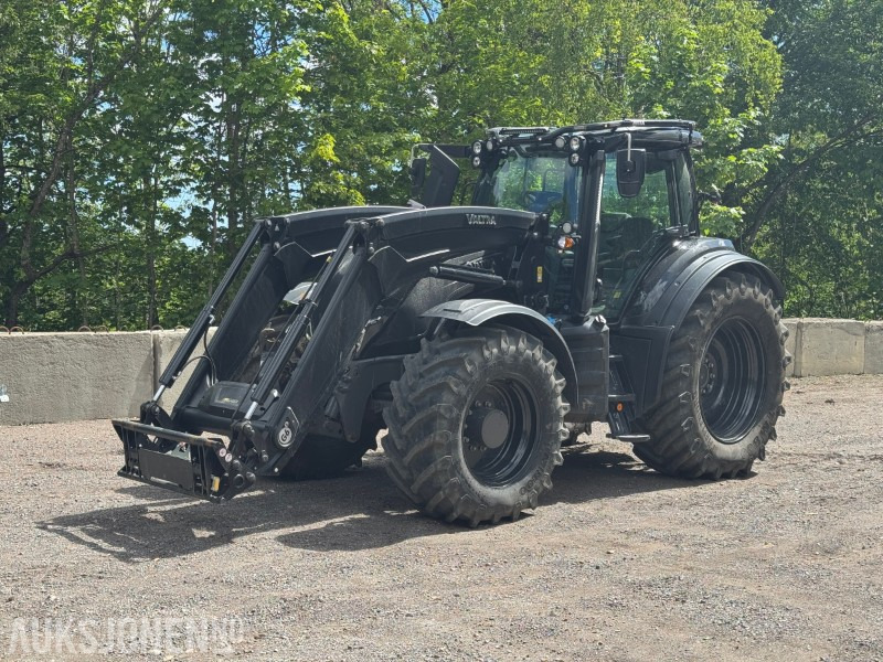 2023 Valtra T235 - Unlimited Black Edition - Traktor - Frontlaster - Трактор: фото 1 2023 Valtra T235 - Unlimited Black Edition - Traktor - Frontlaster - Трактор: фото 1