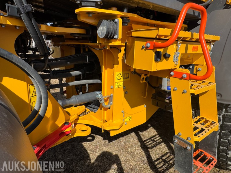 Колёсный погрузчик 2024 Volvo L70H2 HJULLASTER MED SKUFFE, SETRALSMØRING, VEKT +++KUN 400 TIMER: фото 12