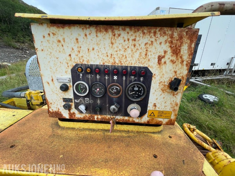 Atlas Copco ROC 642HC - Буровая машина: фото 5 Atlas Copco ROC 642HC - Буровая машина: фото 5