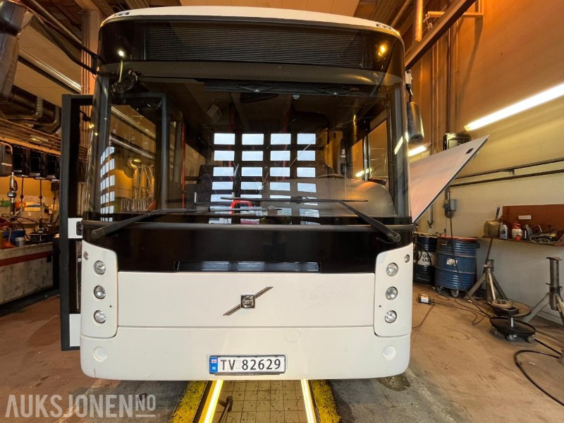 2012 Volvo B9R Contrast buss repobjekt, 452000km - Автобус: фото 1 2012 Volvo B9R Contrast buss repobjekt, 452000km - Автобус: фото 1