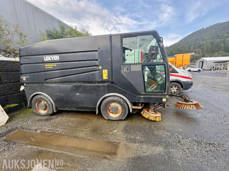 Bucker CC 5000 - Kostebil - Строительное оборудование: фото 3 Bucker CC 5000 - Kostebil - Строительное оборудование: фото 3