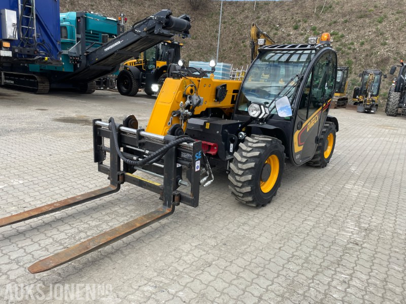 Dieci Apollo 26.6 Hyd pll gaffel skuffe og løftekrok - Телескопический погрузчик: фото 1 Dieci Apollo 26.6 Hyd pll gaffel skuffe og løftekrok - Телескопический погрузчик: фото 1