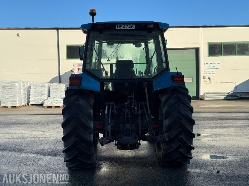 Ford 6640 SLE traktor / Trima frontlaster - Трактор: фото 4 Ford 6640 SLE traktor / Trima frontlaster - Трактор: фото 4