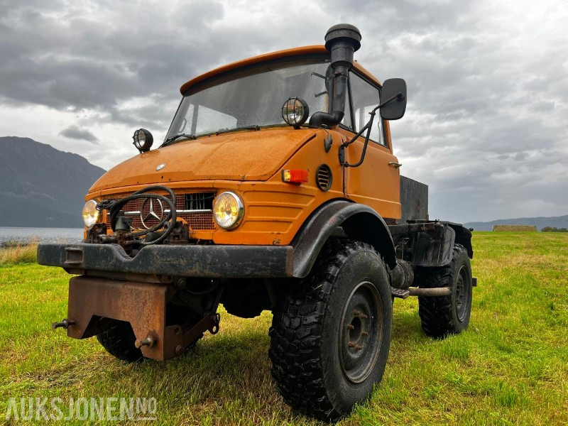 1976 Mercedes-Benz UNIMOG 406 PTO BRØYTEPLATE - Грузовик: фото 1 1976 Mercedes-Benz UNIMOG 406 PTO BRØYTEPLATE - Грузовик: фото 1
