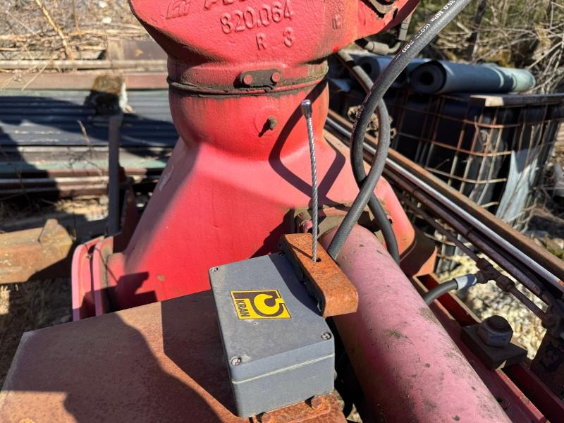 2004 Ferrari 712 A4 Kran med fjernkontroll - Грузовик: фото 5 2004 Ferrari 712 A4 Kran med fjernkontroll - Грузовик: фото 5