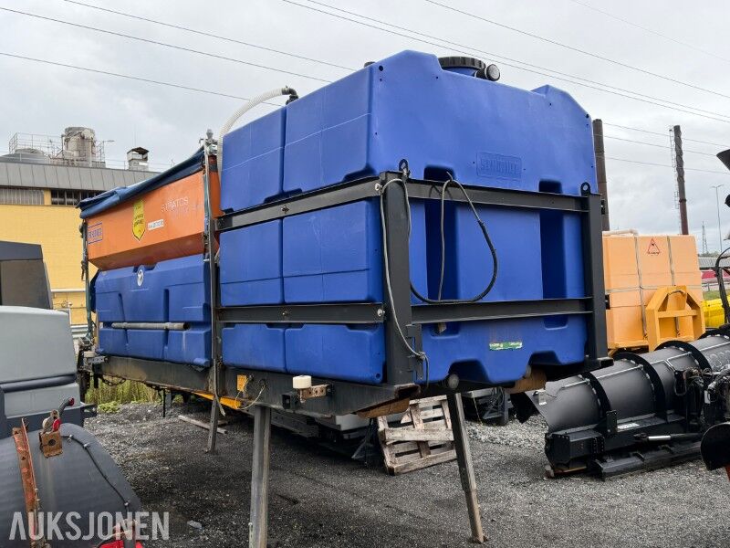 2018 SCHMIDT STRATOS COMBI SOLIQ KOMBISPREDER - STRATOS 660 RSP - Грузовик: фото 2 2018 SCHMIDT STRATOS COMBI SOLIQ KOMBISPREDER - STRATOS 660 RSP - Грузовик: фото 2