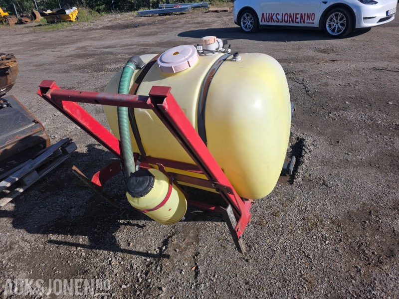 Hardi N-SERIES montert sprøyte - Строительное оборудование: фото 5 Hardi N-SERIES montert sprøyte - Строительное оборудование: фото 5