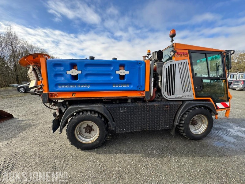 2018 Hansa APZ1003L Redskapsbærer med Bucher Husky 1500 W FS strøer - Коммунальная/ Специальная техника: фото 5 2018 Hansa APZ1003L Redskapsbærer med Bucher Husky 1500 W FS strøer - Коммунальная/ Специальная техника: фото 5